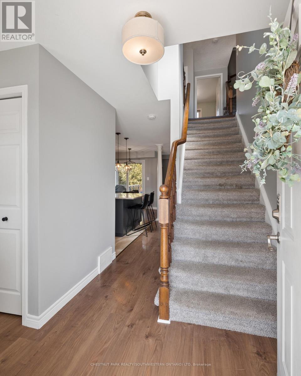 72 Copper Leaf Street, Kitchener, Ontario  N2E 3T5 - Photo 3 - X12941166