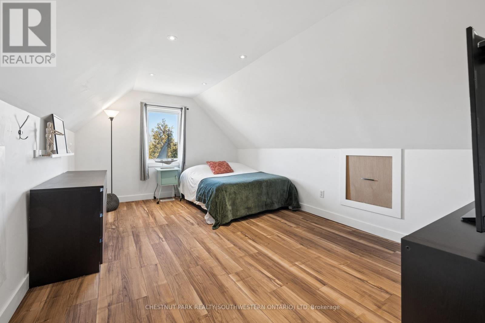 72 Copper Leaf Street, Kitchener, Ontario  N2E 3T5 - Photo 33 - X12941166