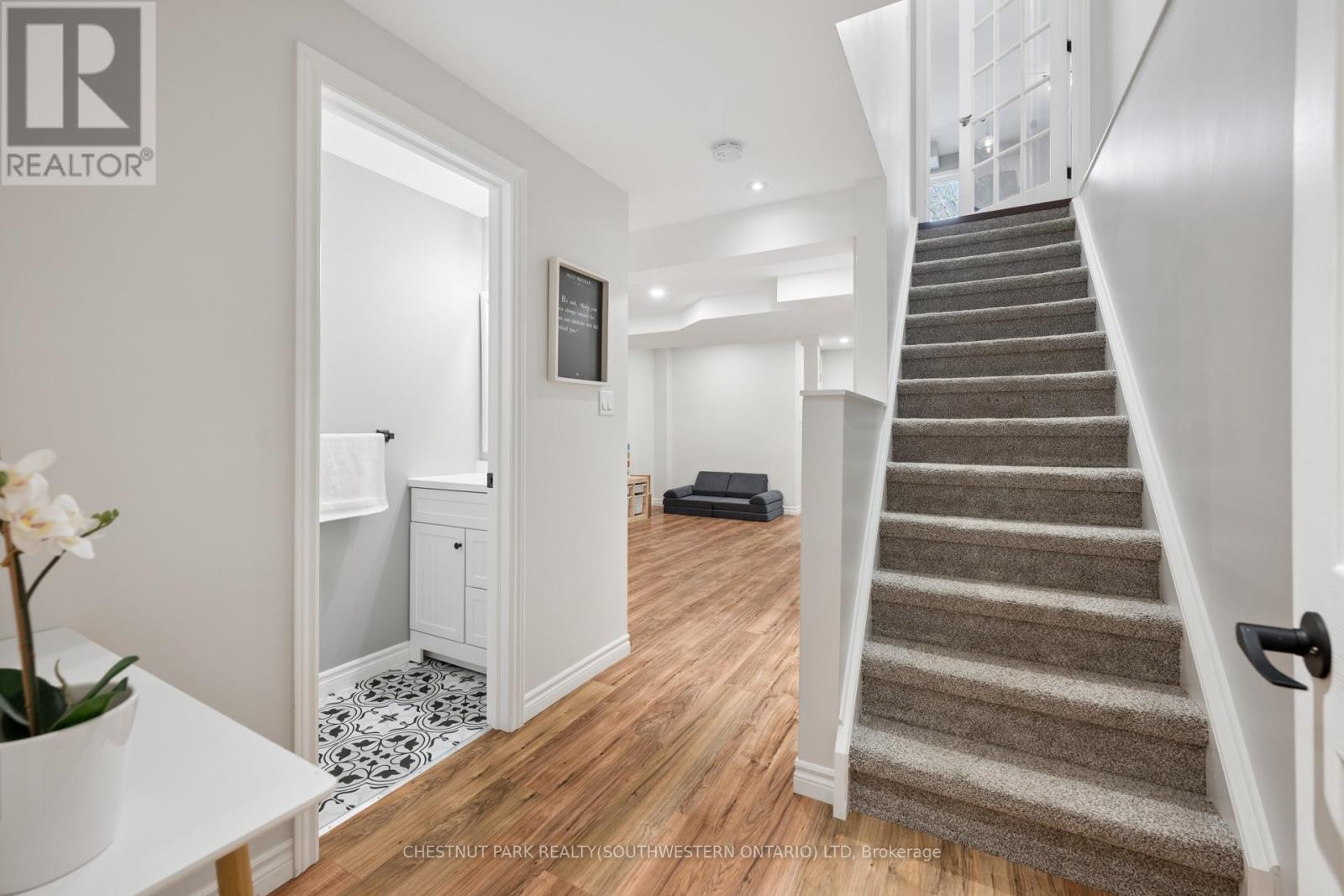 72 Copper Leaf Street, Kitchener, Ontario  N2E 3T5 - Photo 35 - X12941166