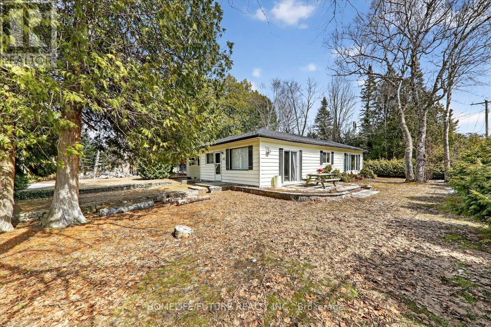 603 Third Avenue N, South Bruce Peninsula, Ontario  N0H 2G0 - Photo 3 - X12941172