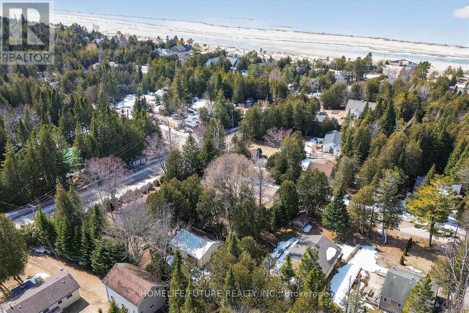 603 Third Avenue N, South Bruce Peninsula, Ontario  N0H 2G0 - Photo 41 - X12941172