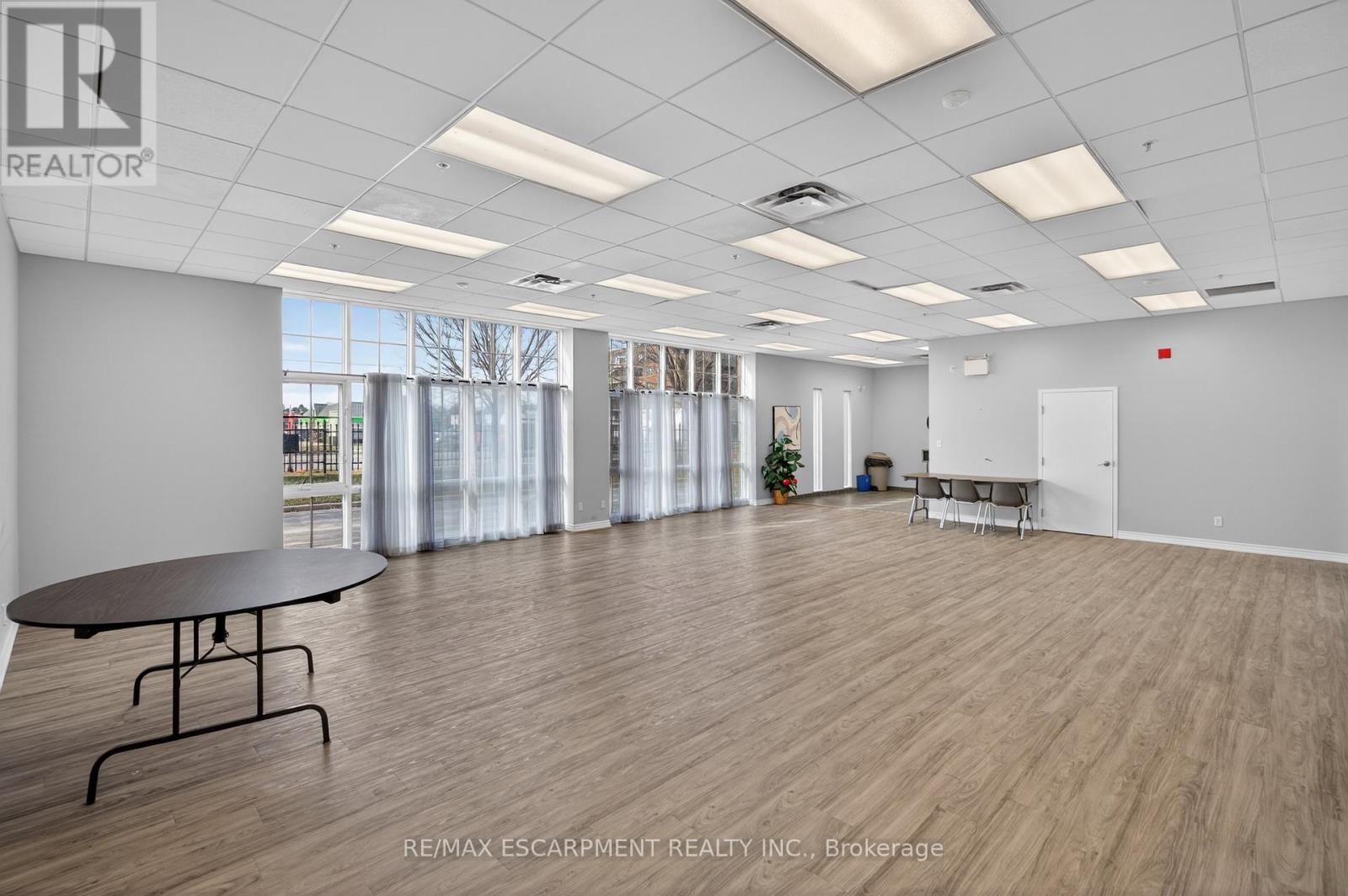 320 - 262 Dundas Street E, Hamilton, Ontario  L8B 1A9 - Photo 35 - X12941202