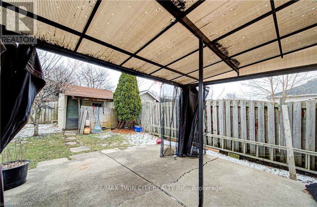 93 Edgemere Drive, Cambridge, Ontario  N1P 1E9 - Photo 22 - X12941226