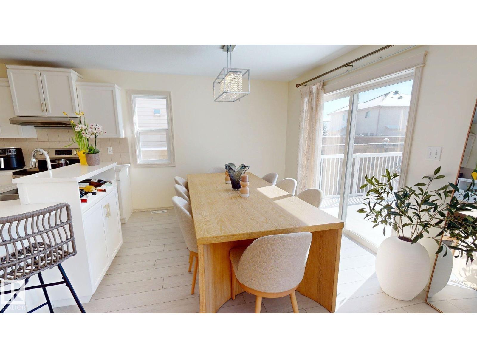 1609 Hodgson Ct Nw, Edmonton, Alberta  T6R 3R5 - Photo 6 - E4479404