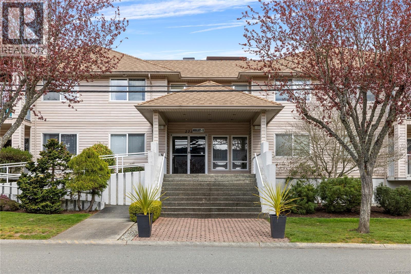 207 273 Moilliet St S, Parksville, British Columbia