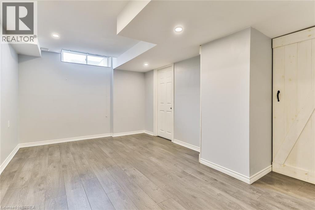 3 Dwyer Court, Brantford, Ontario  N3T 0G8 - Photo 21 - 40816475