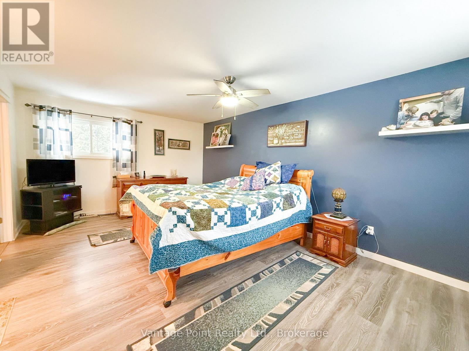 474828 Townsend Lake Road, West Grey, Ontario  N0C 1H0 - Photo 21 - X12700952