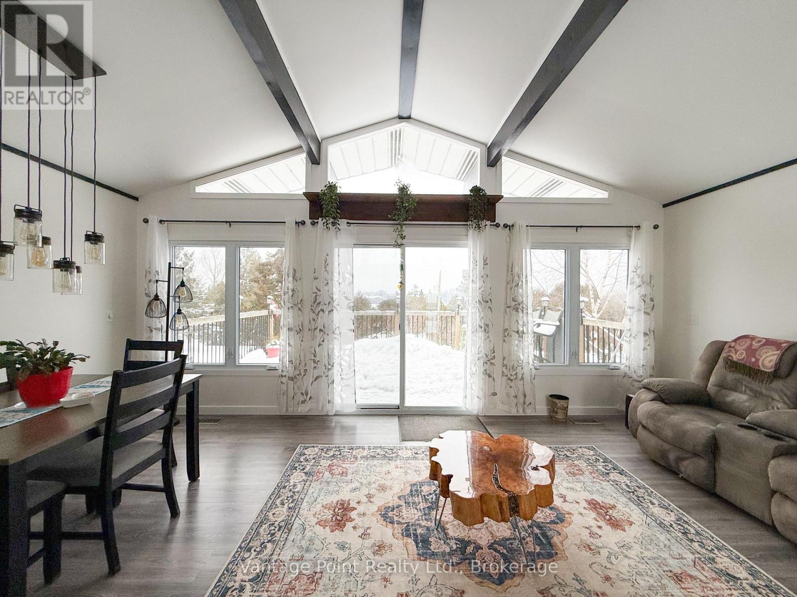 474828 Townsend Lake Road, West Grey, Ontario  N0C 1H0 - Photo 11 - X12700952