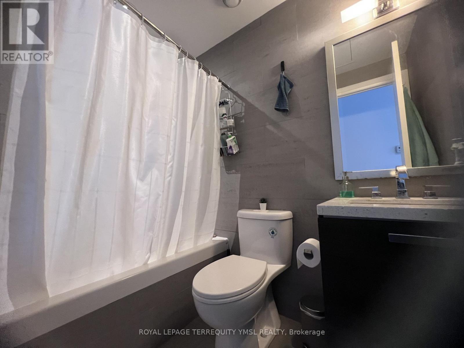 602 - 224 King Street W, Toronto, Ontario  M5H 0A6 - Photo 17 - C12917306