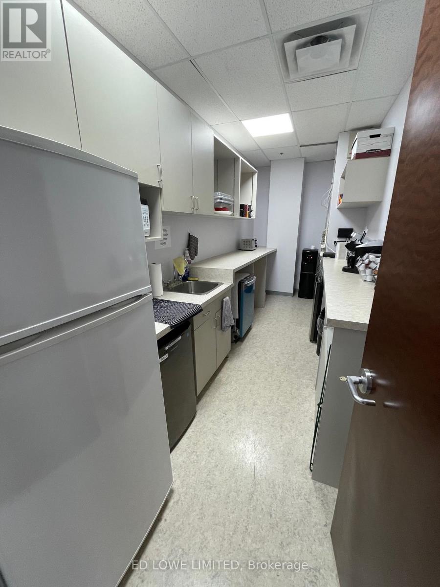 206-208 - 126 Wellington Street W, Barrie, Ontario  L4N 1K9 - Photo 13 - S12936322