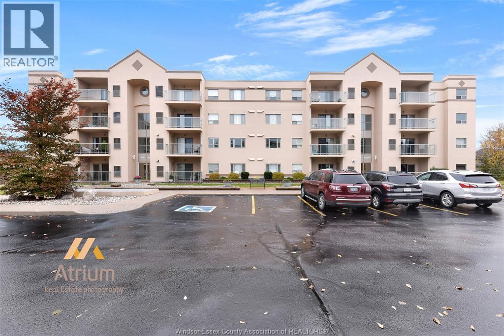 MLS# 26006667: 310 VILLAGE GROVE DRIVE Unit# 315, Tecumseh, Canada