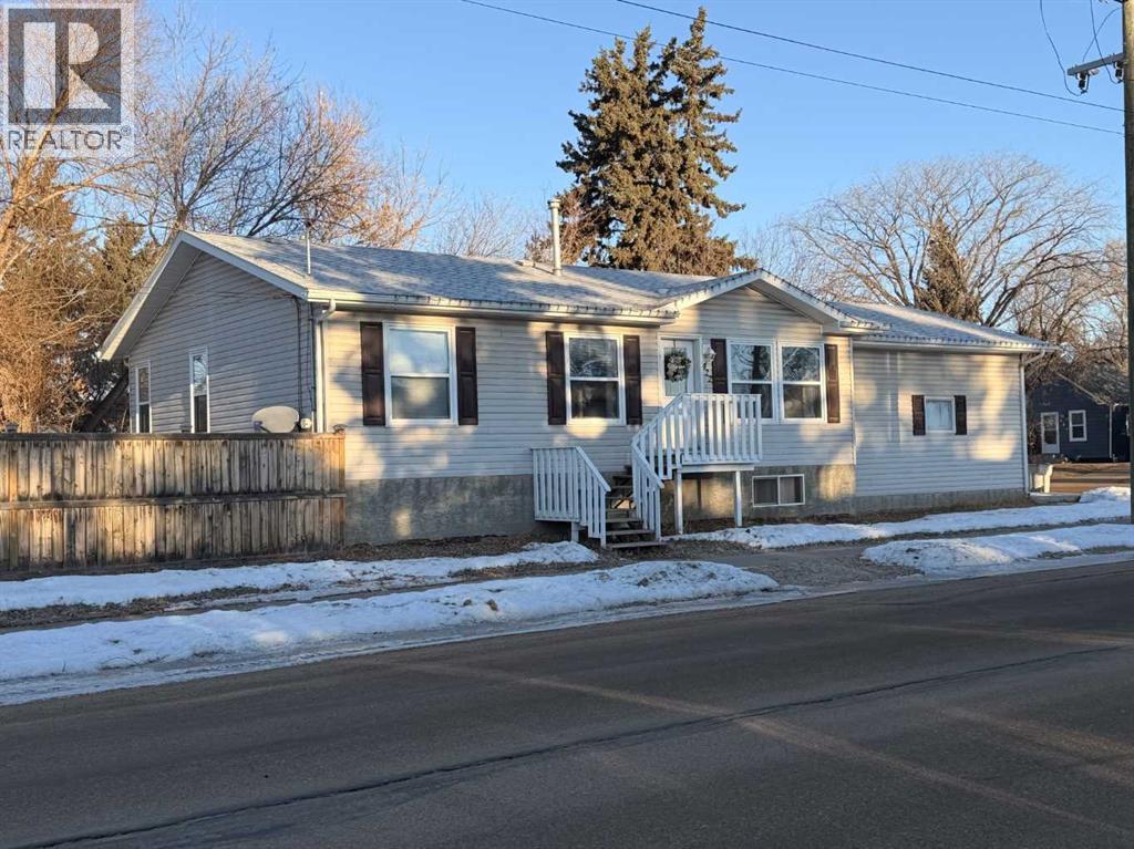 422 9th Street, Wainwright, Alberta