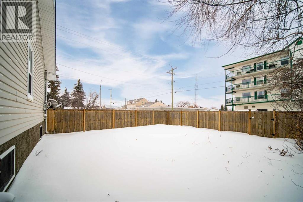 422 9th Street, Wainwright, Alberta  T9W 1C7 - Photo 28 - A2286857