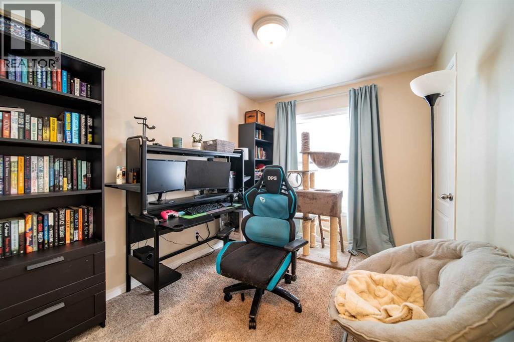 422 9th Street, Wainwright, Alberta  T9W 1C7 - Photo 11 - A2286857