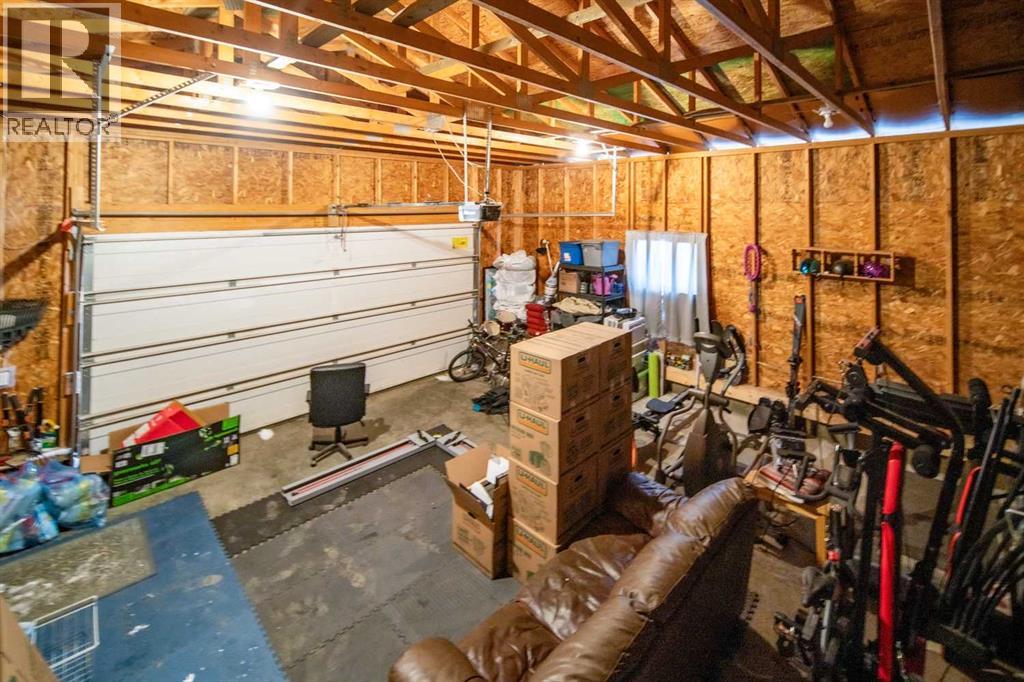 422 9th Street, Wainwright, Alberta  T9W 1C7 - Photo 23 - A2286857