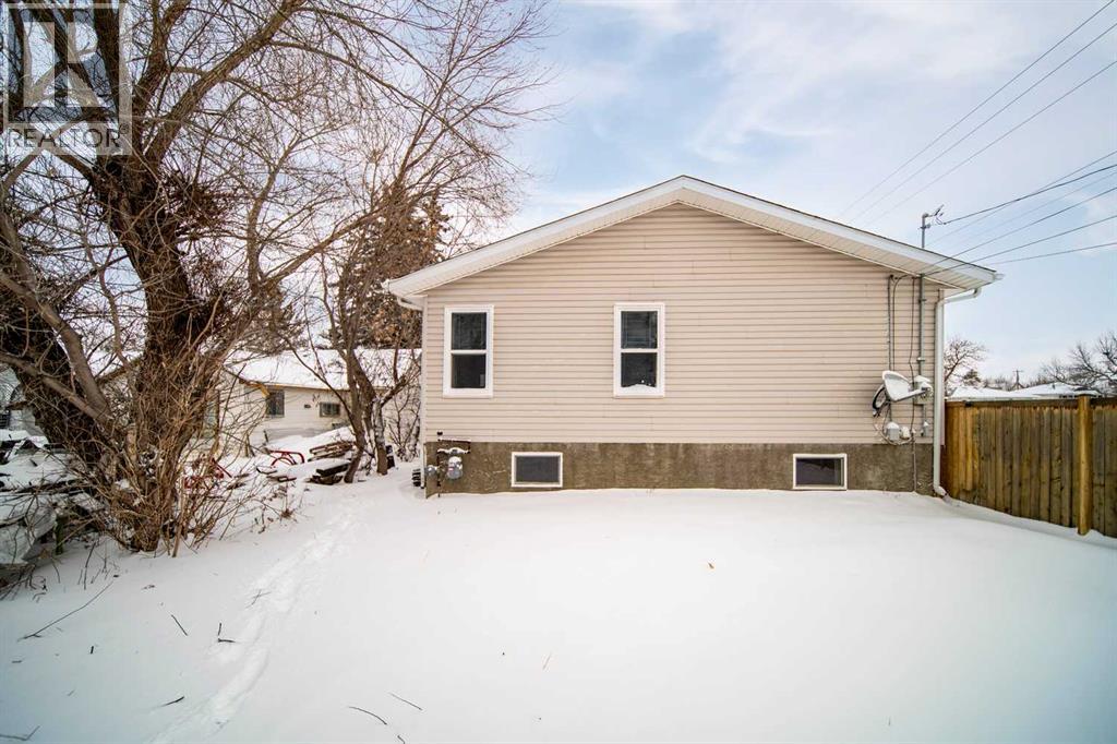 422 9th Street, Wainwright, Alberta  T9W 1C7 - Photo 29 - A2286857