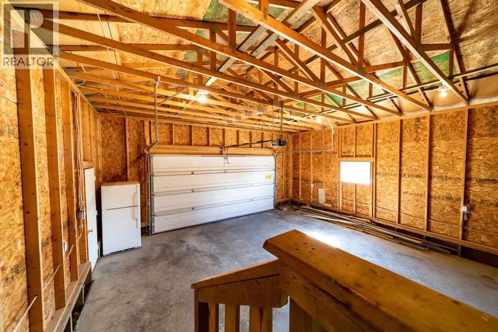 422 9th Street, Wainwright, Alberta  T9W 1C7 - Photo 40 - A2286857