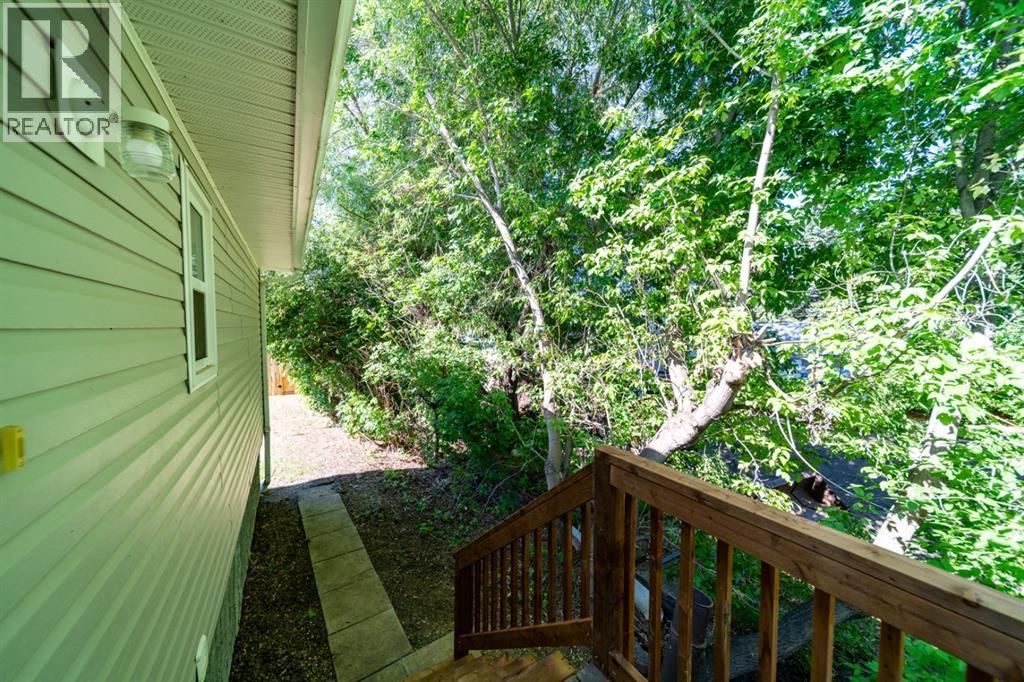 422 9th Street, Wainwright, Alberta  T9W 1C7 - Photo 39 - A2286857