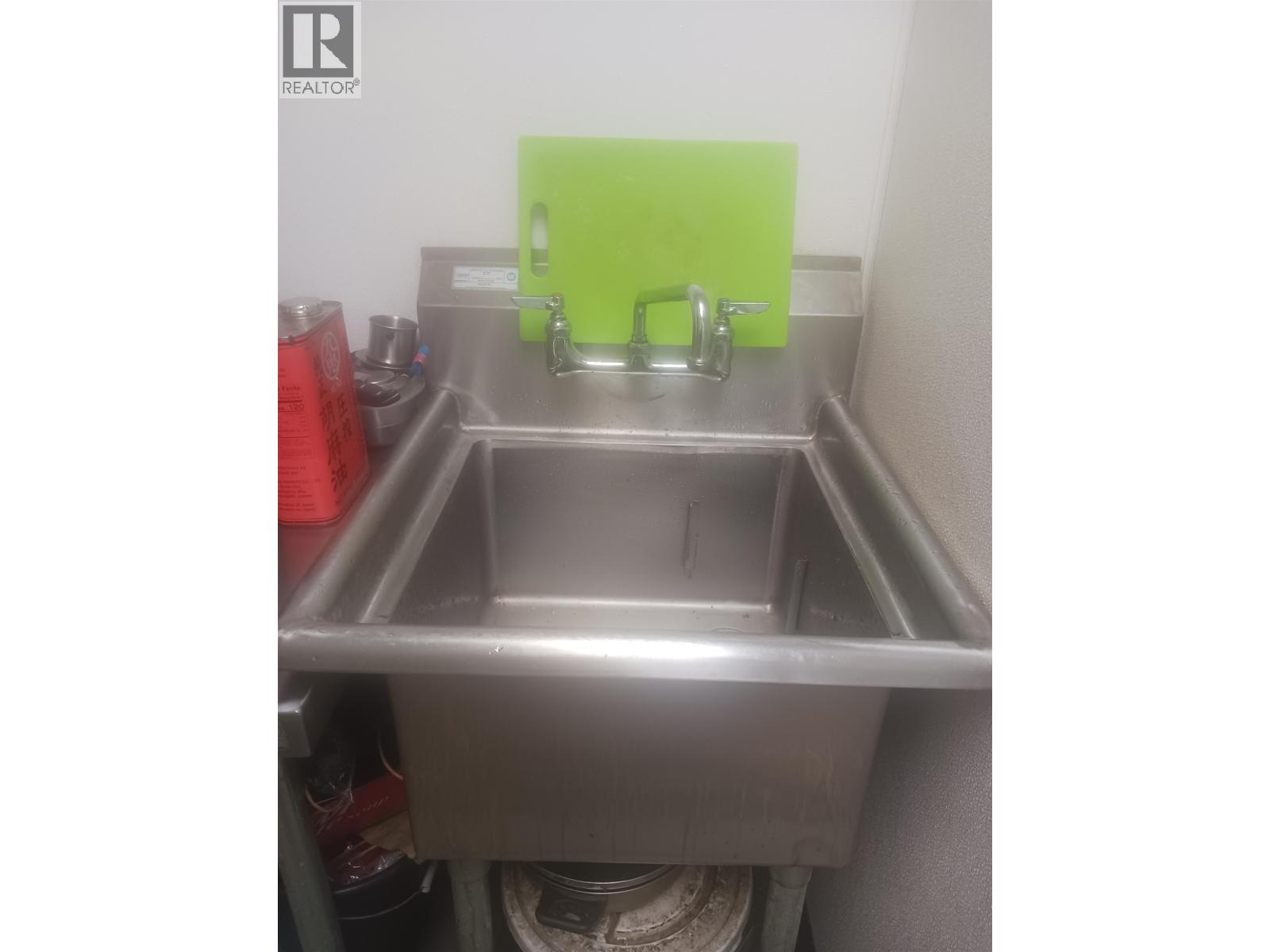 Unknown Address, ,    - Photo 7 - C8072548