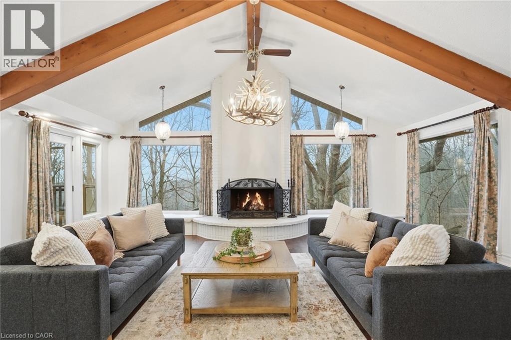 1987 Snake Road, Burlington, Ontario  L7P 4Y1 - Photo 5 - 40815713