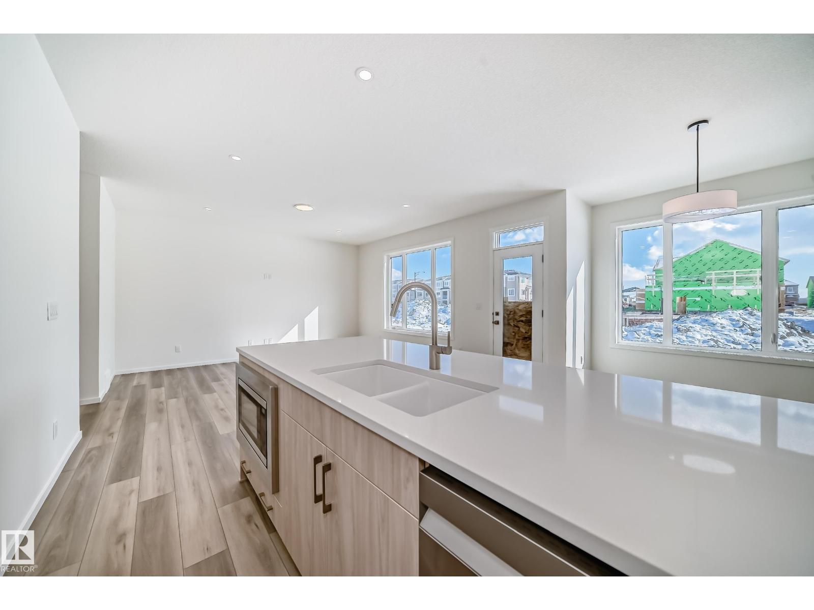 20509 16a Av Nw, Edmonton, Alberta  T6M 3E5 - Photo 11 - E4474350