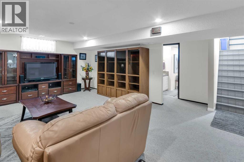 4640 Rundlehill Road NE, Calgary, Alberta  T1Y 2P5 - Photo 22 - A2295016