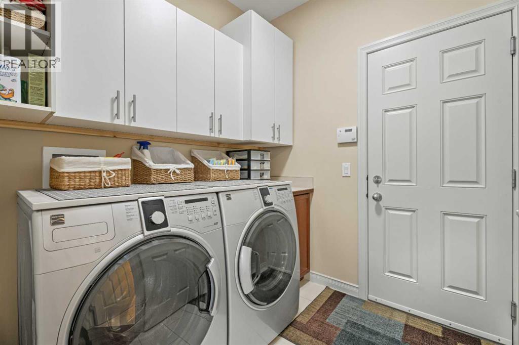 198 Westland Street, Okotoks, Alberta  T1S 0B4 - Photo 7 - A2295416