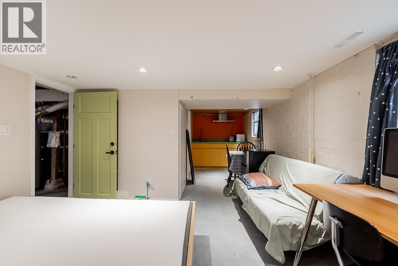 202 Seventh Street, New Westminster, British Columbia  V3M 3K3 - Photo 25 - R3105442