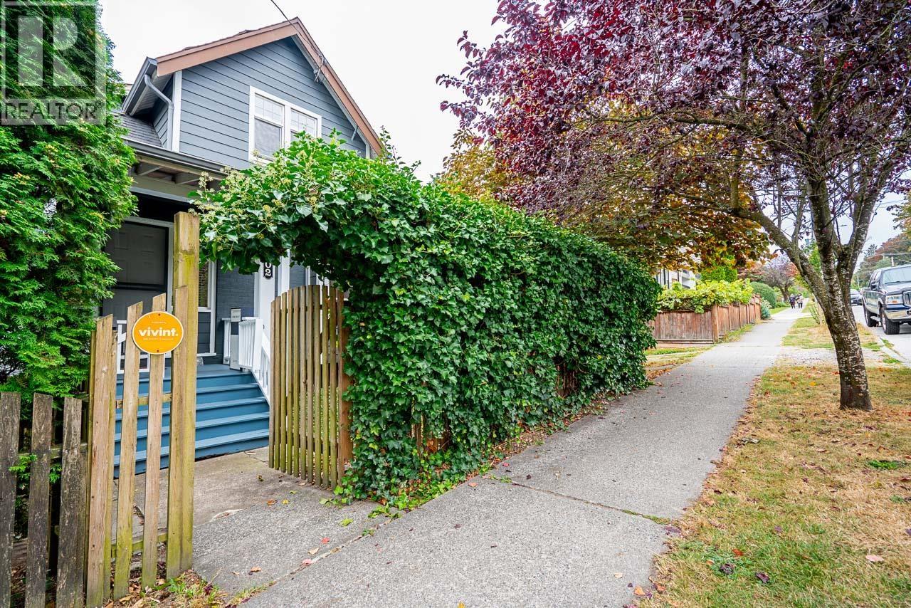 202 Seventh Street, New Westminster, British Columbia  V3M 3K3 - Photo 31 - R3105442