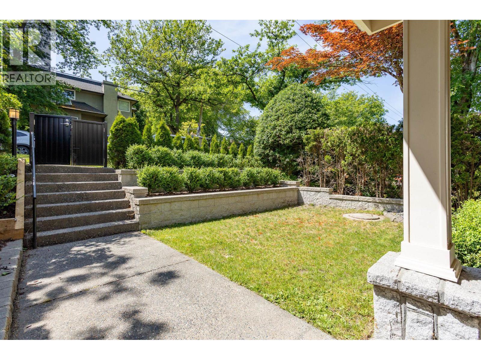 4420 Collingwood Street, Vancouver, British Columbia  V6S 2B1 - Photo 3 - R3105356