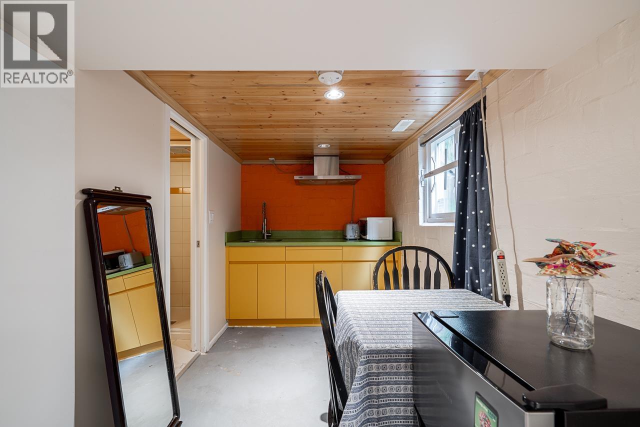 202 Seventh Street, New Westminster, British Columbia  V3M 3K3 - Photo 24 - R3105442