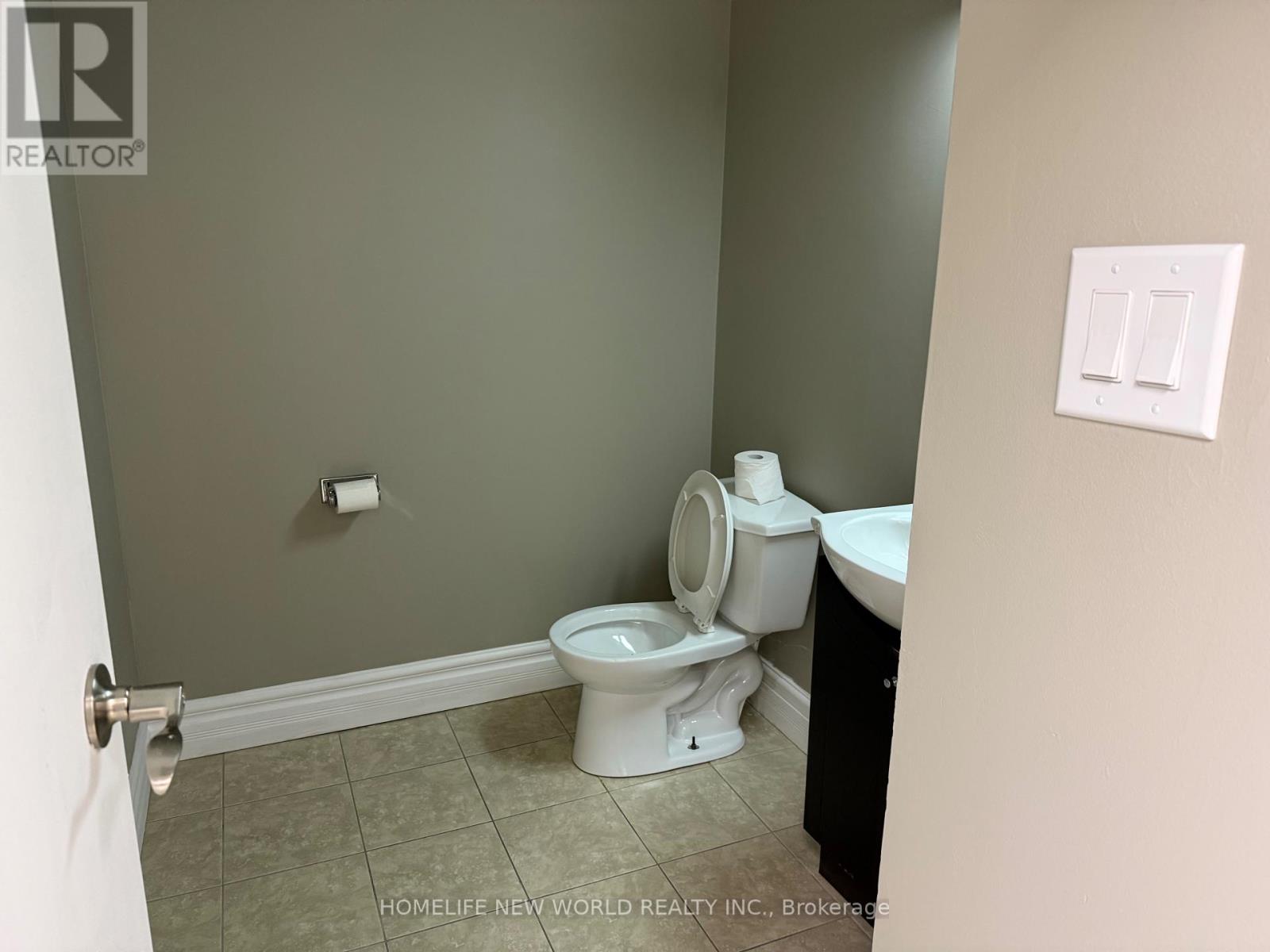 442 Mcnicoll Avenue, Toronto, Ontario  M2H 2C9 - Photo 8 - C12940654