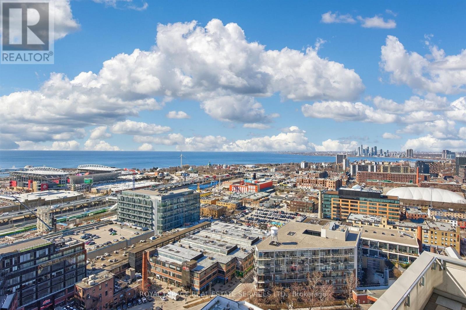 3009 - 125 Western Battery Road, Toronto, Ontario  M6K 3R8 - Photo 3 - C12941092