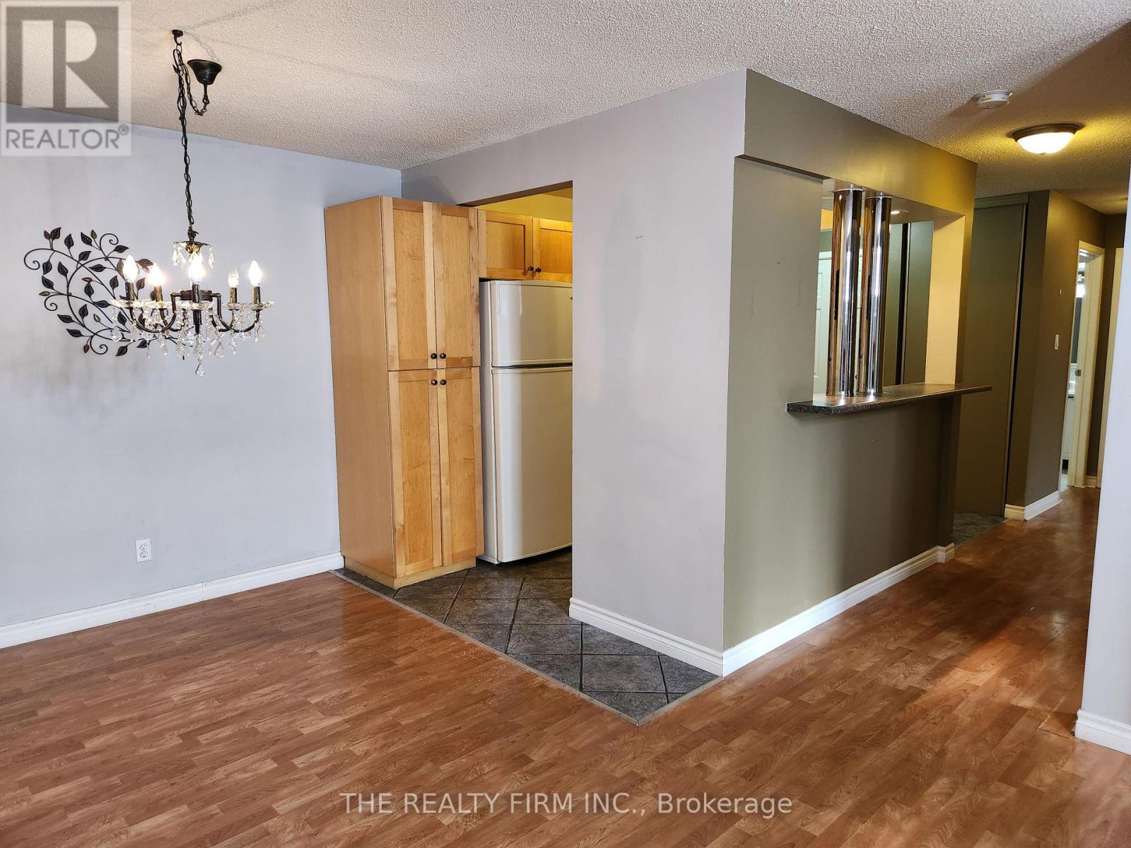 208 - 735 Deveron Crescent, London South, Ontario  N5Z 4X8 - Photo 12 - X12851888