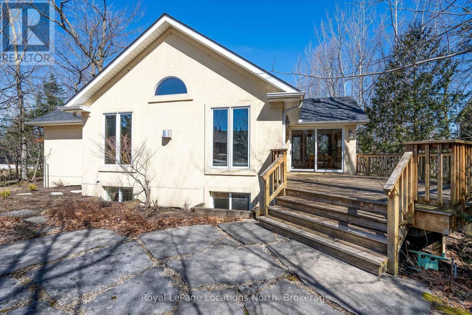 130 Cortina Crescent, Blue Mountains, Ontario L9Y 0S9 - Photo 10 - X12941290