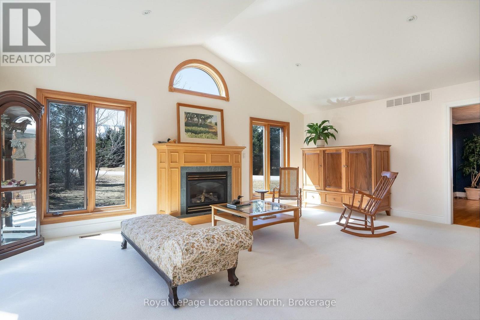 130 Cortina Crescent, Blue Mountains, Ontario L9Y 0S9 - Photo 14 - X12941290