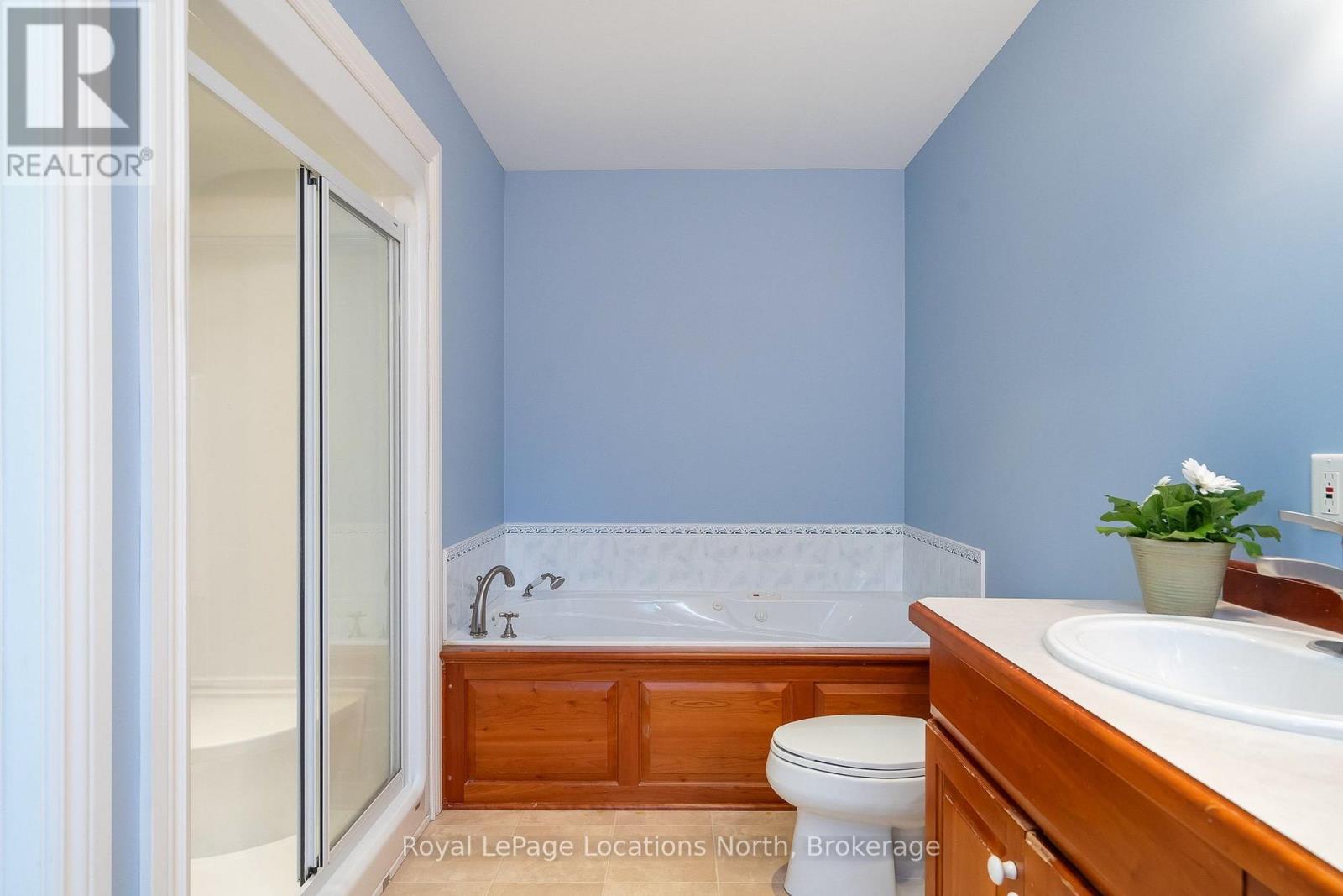 130 Cortina Crescent, Blue Mountains, Ontario L9Y 0S9 - Photo 28 - X12941290