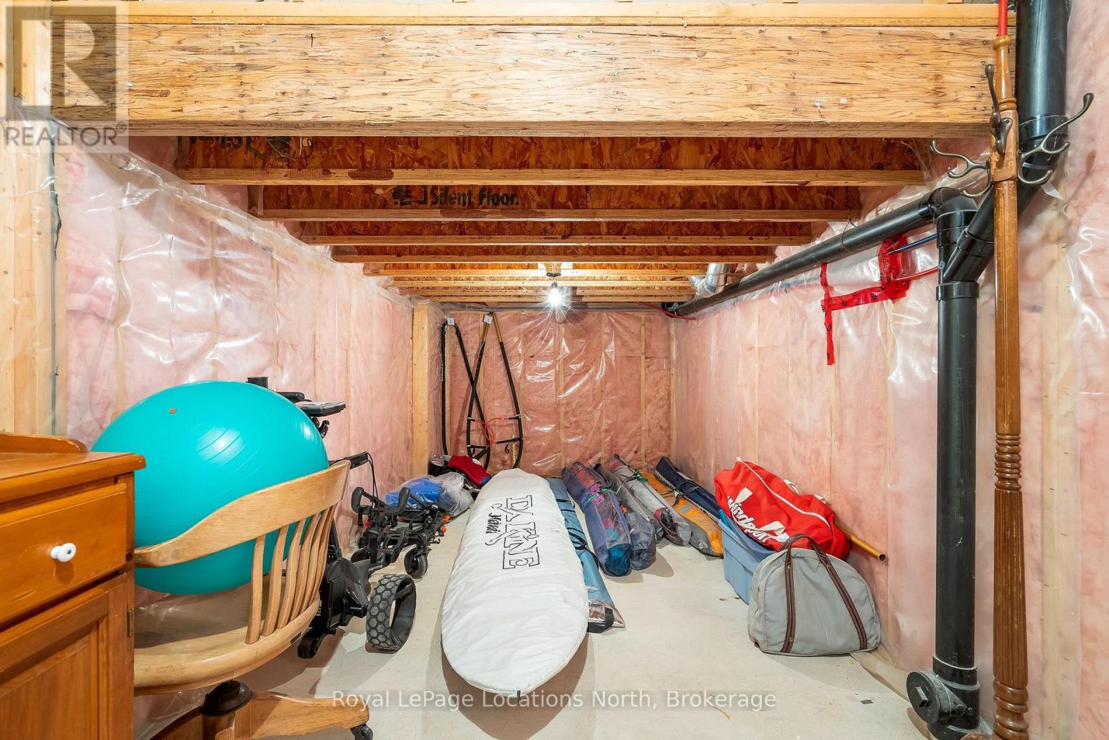 130 Cortina Crescent, Blue Mountains, Ontario L9Y 0S9 - Photo 37 - X12941290