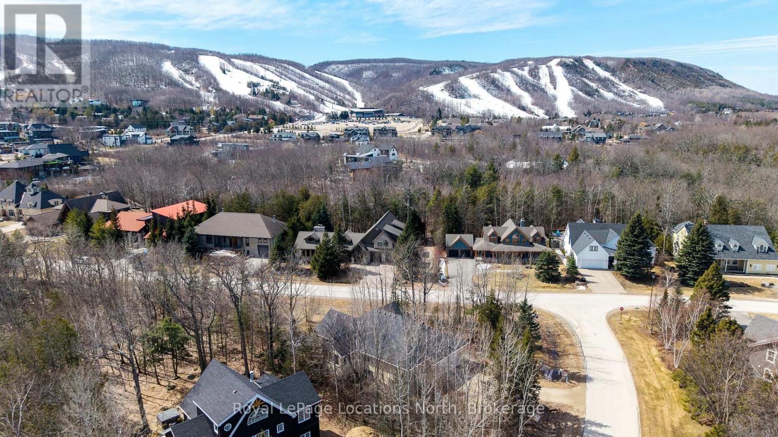 130 Cortina Crescent, Blue Mountains, Ontario L9Y 0S9 - Photo 38 - X12941290