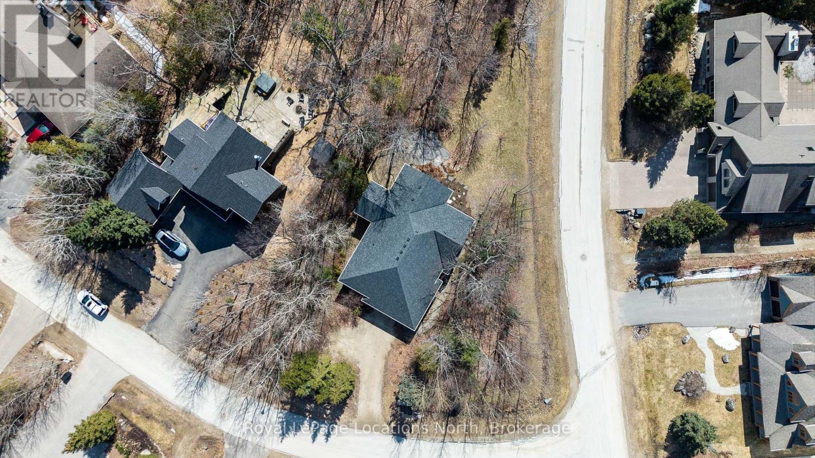 130 Cortina Crescent, Blue Mountains, Ontario L9Y 0S9 - Photo 42 - X12941290