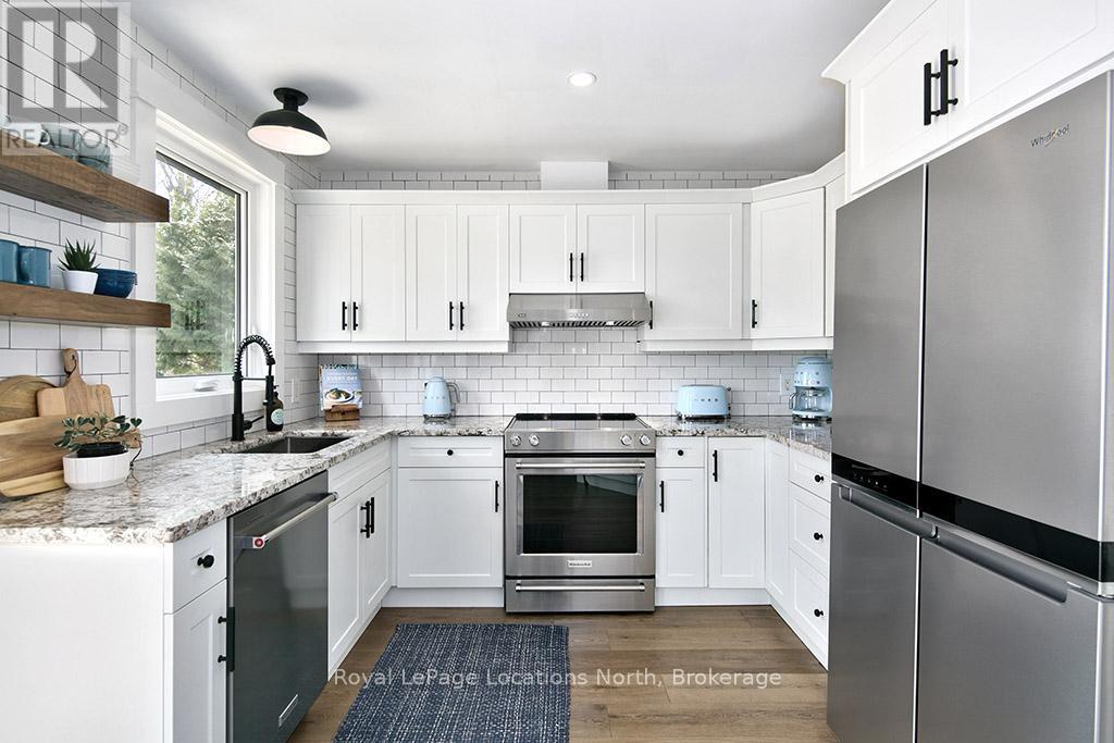 135 Orchard Drive, Blue Mountains, Ontario  N0H 2P0 - Photo 12 - X12941316