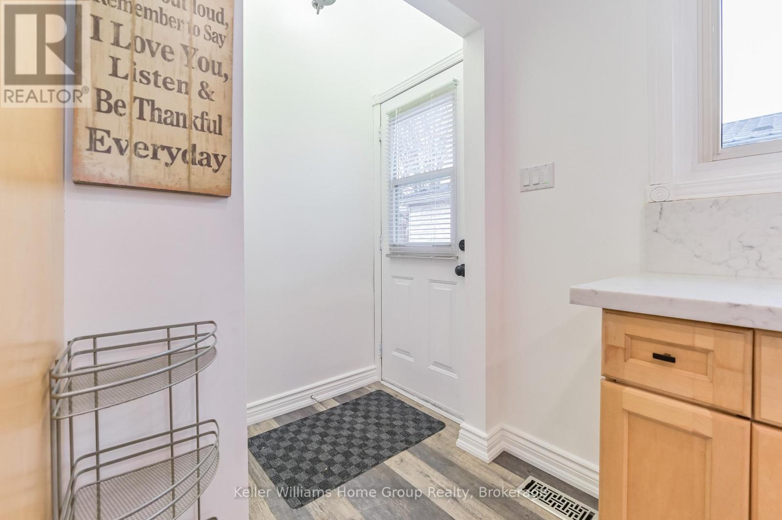 373 West Acres Drive, Guelph, Ontario N1H 7B3 - Photo 24 - X12941336