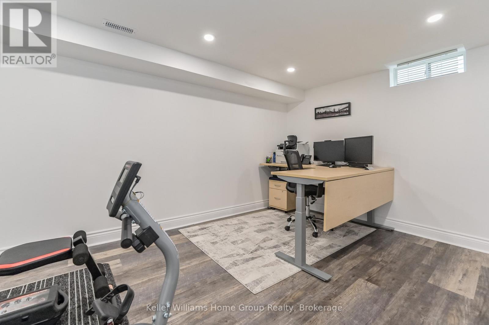 373 West Acres Drive, Guelph, Ontario N1H 7B3 - Photo 37 - X12941336