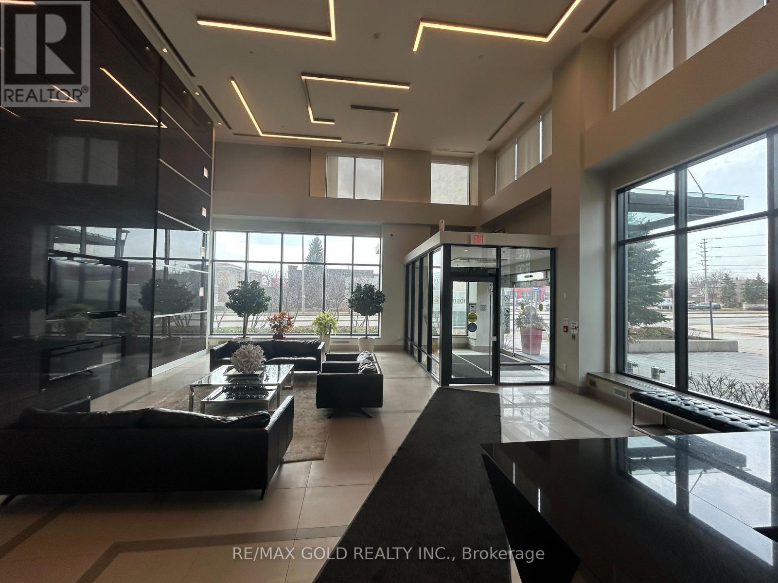 314 - 3975 Grand Park Drive, Mississauga, Ontario  L5B 0K4 - Photo 6 - W12940240