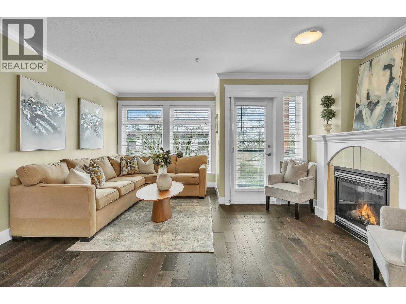 302 152 E 12th Street, North Vancouver, British Columbia  V7L 2J4 - Photo 11 - R3105507