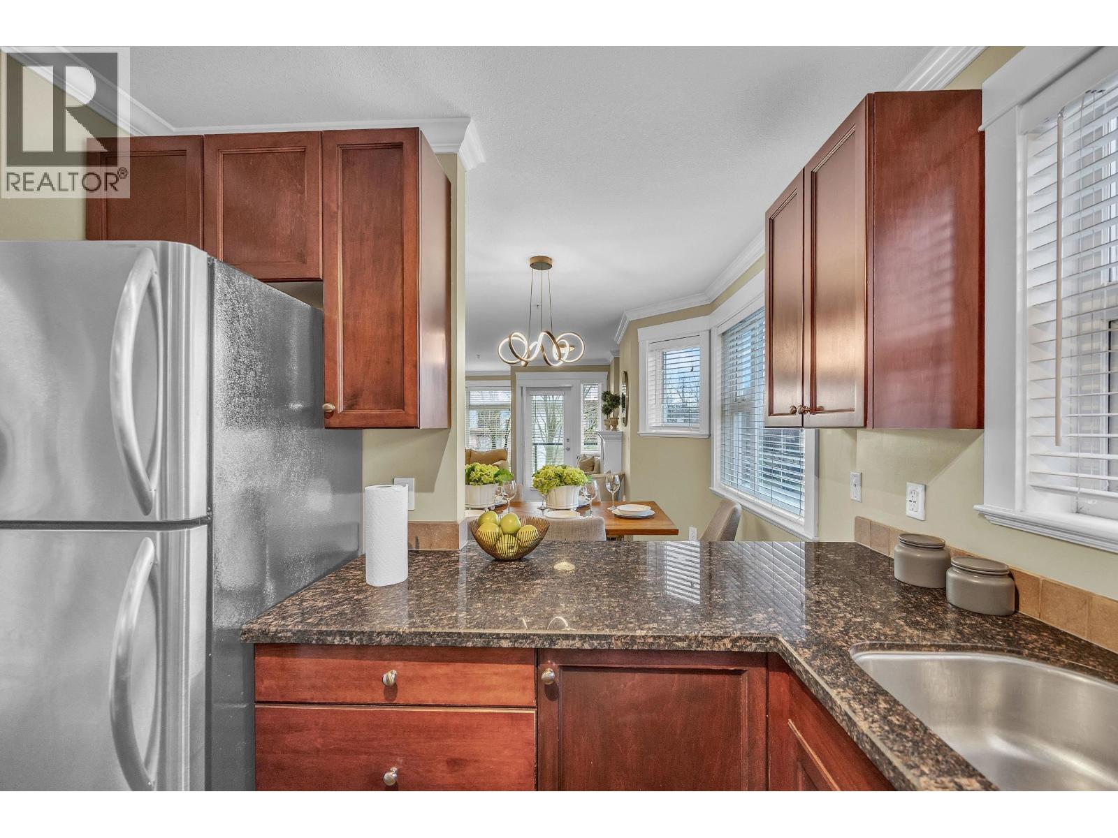 302 152 E 12th Street, North Vancouver, British Columbia  V7L 2J4 - Photo 7 - R3105507