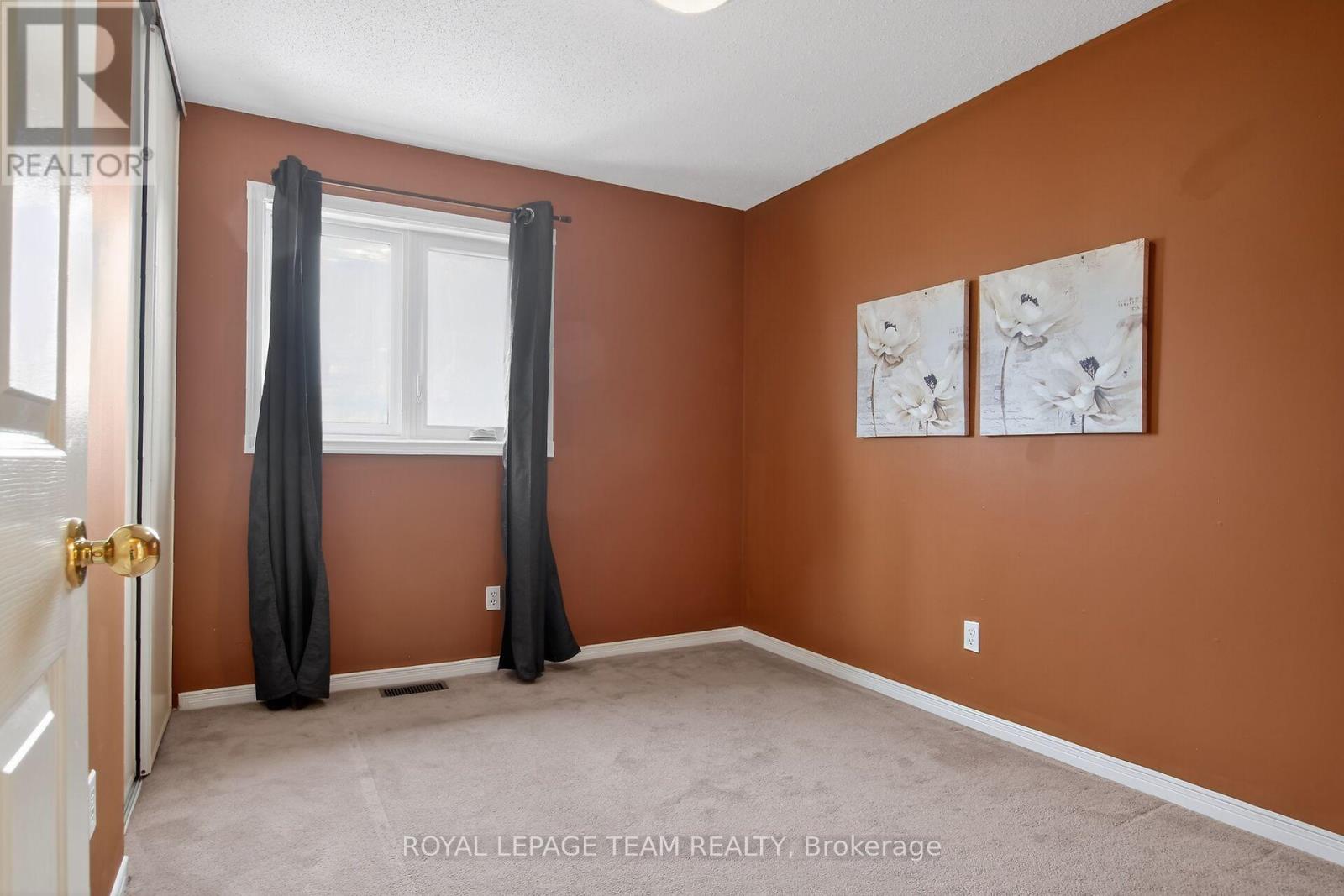 21 Baton Court, Ottawa, Ontario  K2L 4C8 - Photo 34 - X12873720