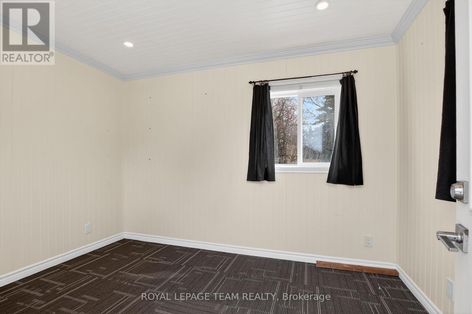 21 Baton Court, Ottawa, Ontario  K2L 4C8 - Photo 45 - X12873720