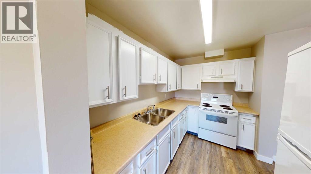 302, 10201 108 Avenue, Grande Prairie, Alberta  T8V 1P4 - Photo 4 - A2296282