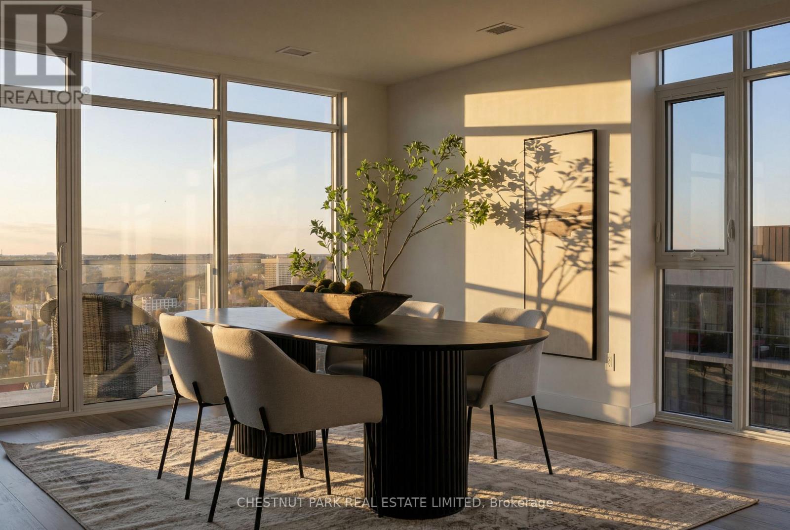 2001 - 15 Glebe Street, Cambridge, Ontario  N1S 0C3 - Photo 3 - X12367146